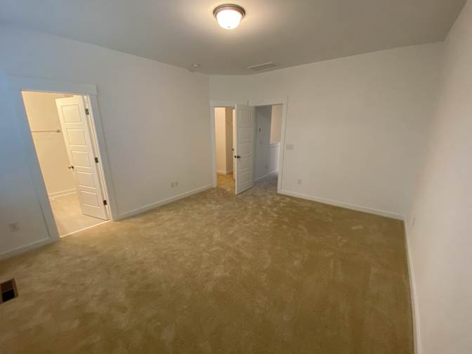 Alcove Rooms's room