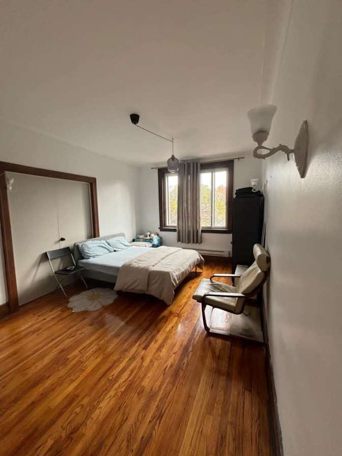 Lise Devillers's room