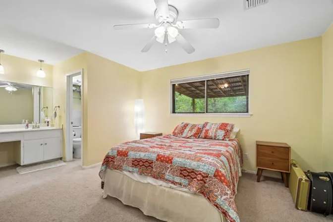 Mary's room