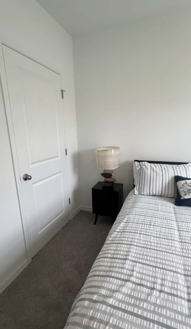 Kelly's room