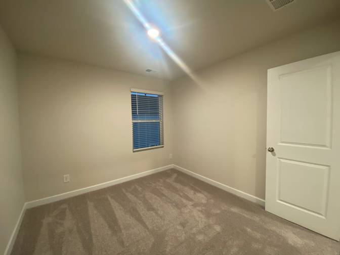 Alcove Rooms's room