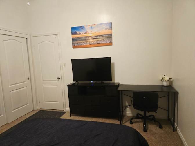 Chloe Nguyen's room