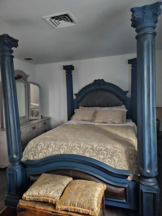 Regina Barbara's room