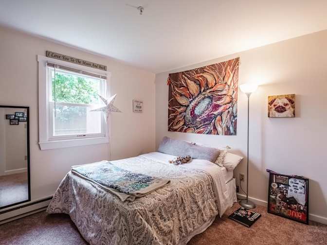 Sandra Stahl's room