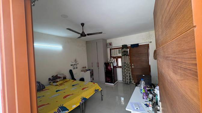 Neeraj's room