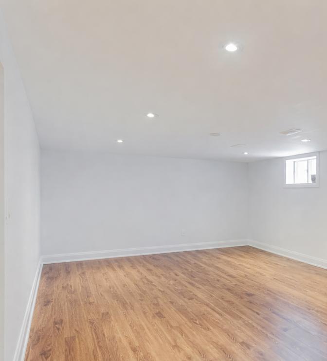 Sean Rentals's room
