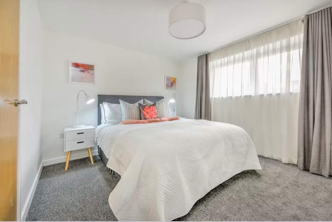 Alexis's room