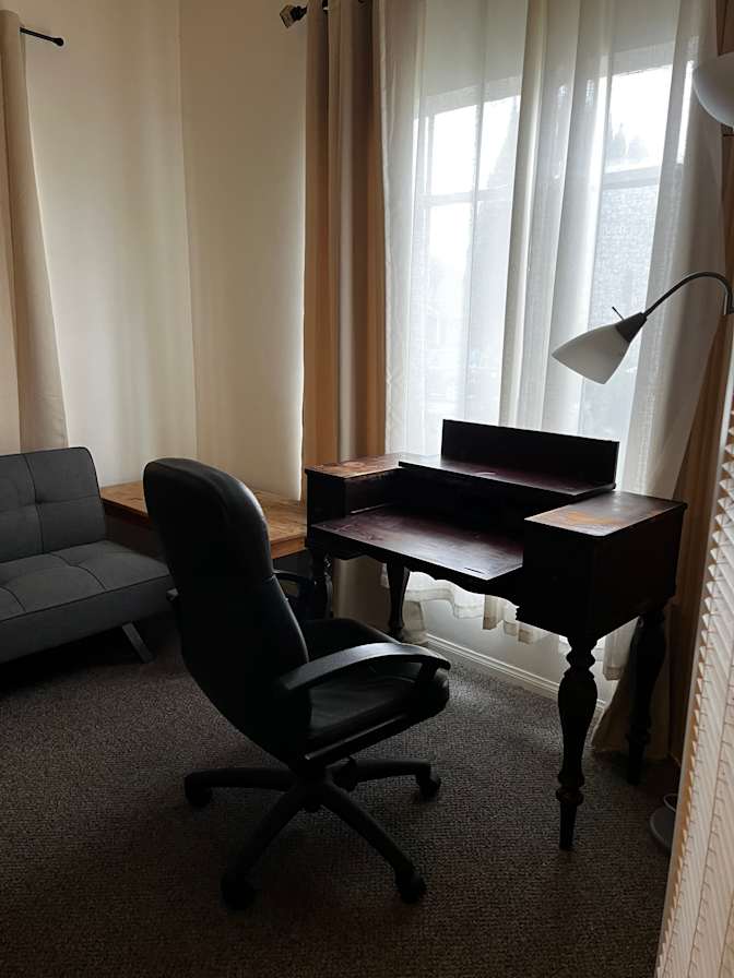 Keiko's room