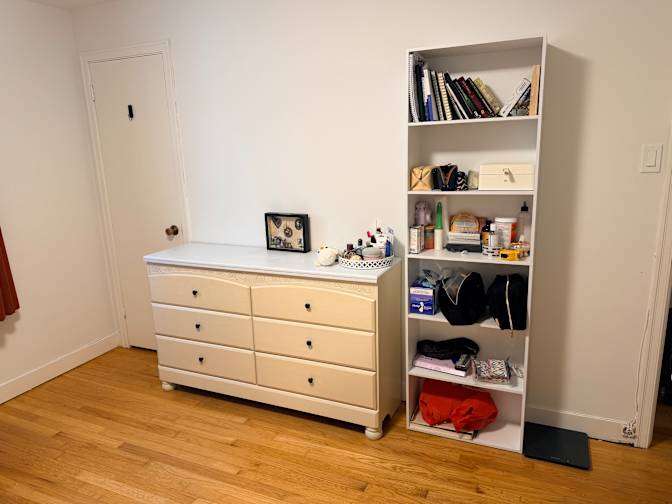 Ayomide Oyefeso's room