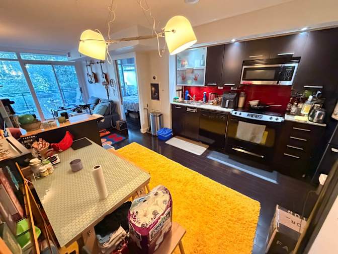 Tony kim's room