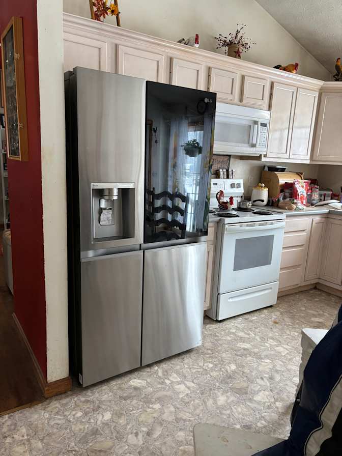 Debra Drouin's room