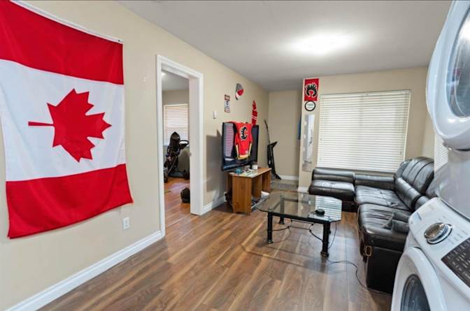 Ali's room