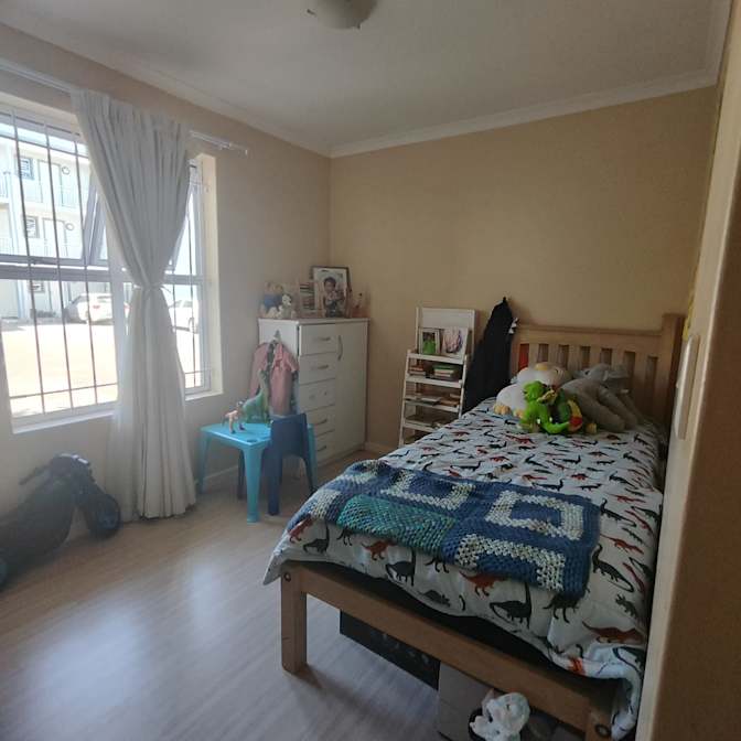 Aydon's room