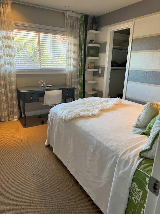 Priti's room