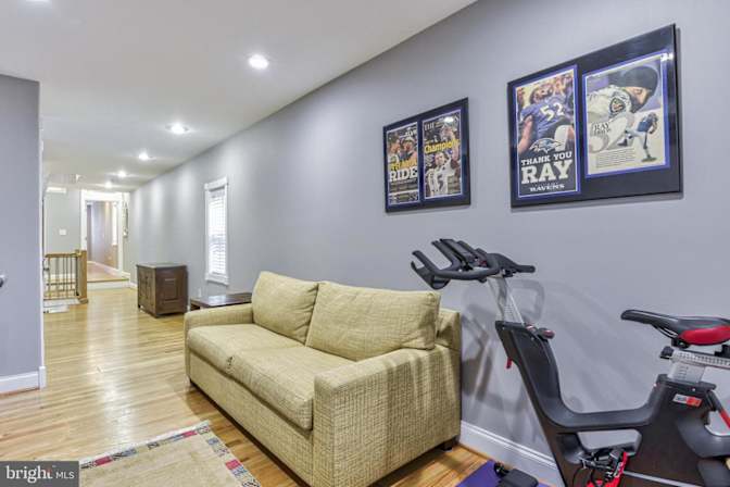 Tj's room