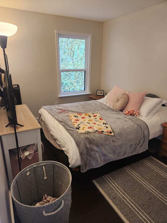 Jeff's room