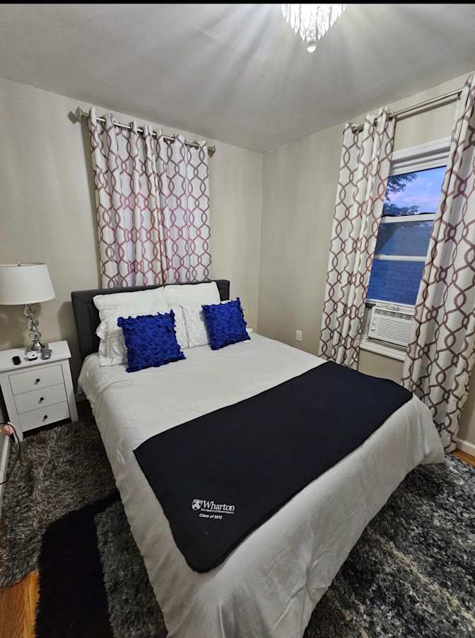 Oyin's room