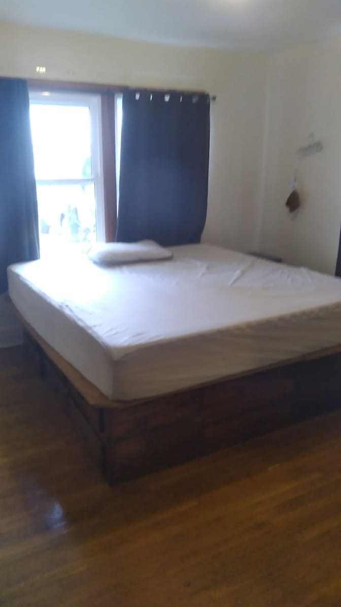 Diana's room