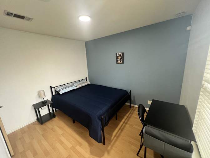 PadSplit's room