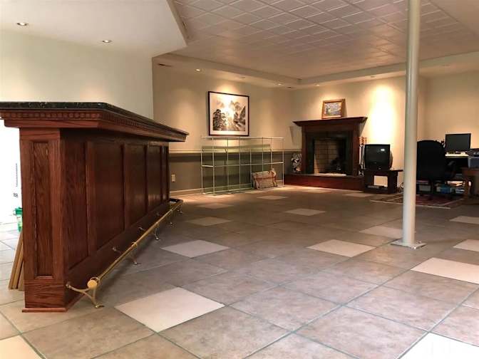 Alcove Rooms's room