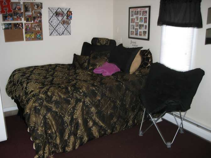 James and Valli Morano's room