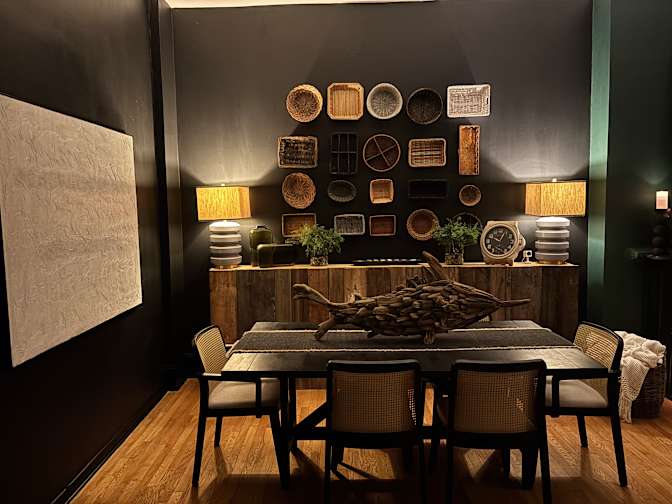 Louis's room