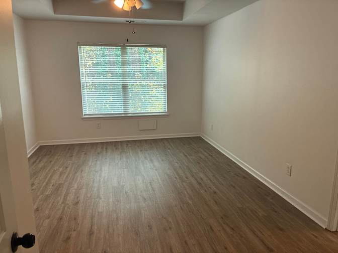 Alcove Rooms's room
