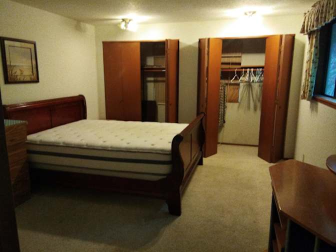 Xuebing's room