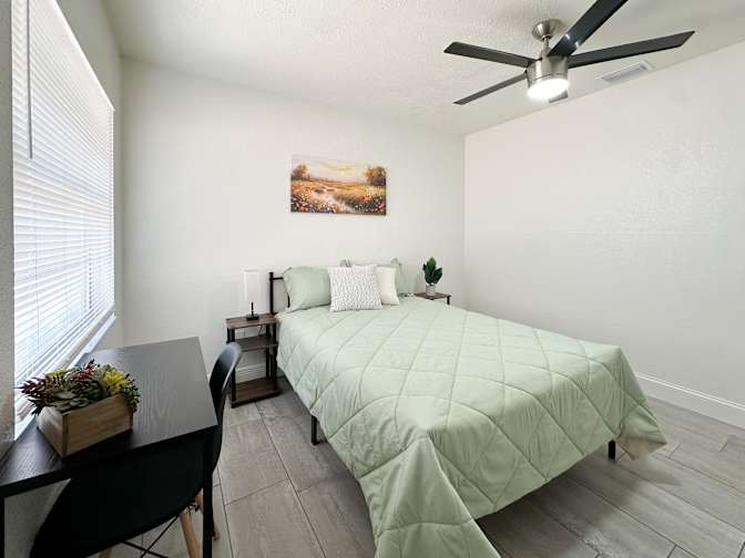 PadSplit's room