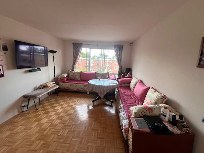 Noureddine's room