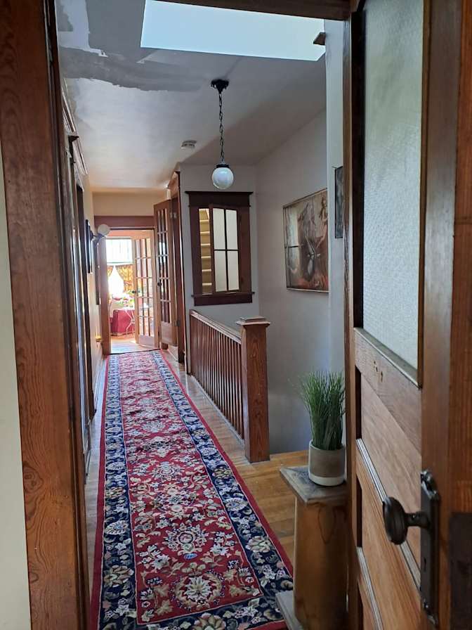 George's room