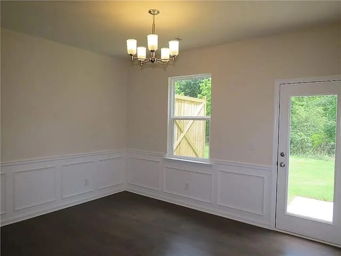 Alcove Rooms's room
