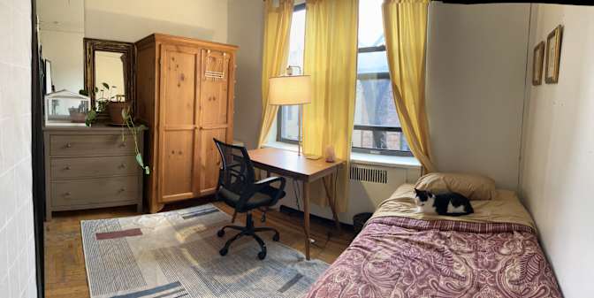 Glorya's room
