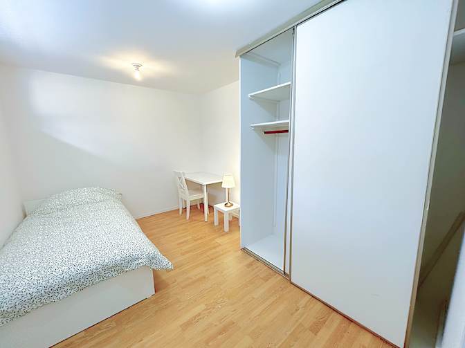 Shirin's room