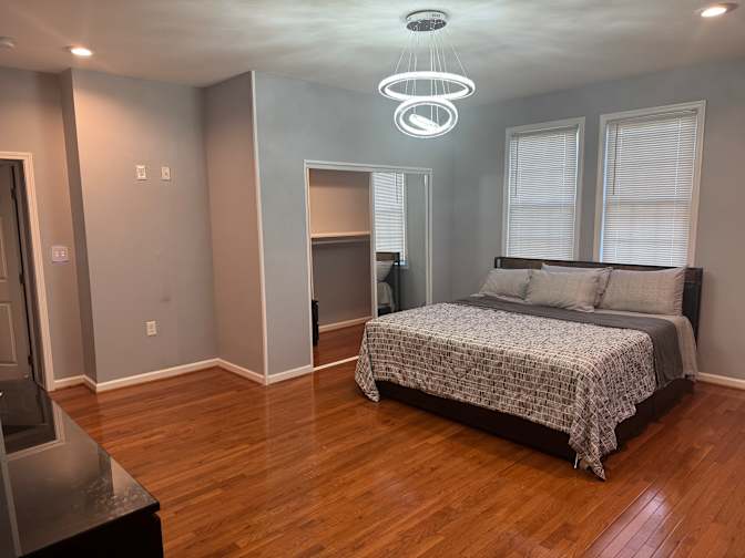 Jin's room