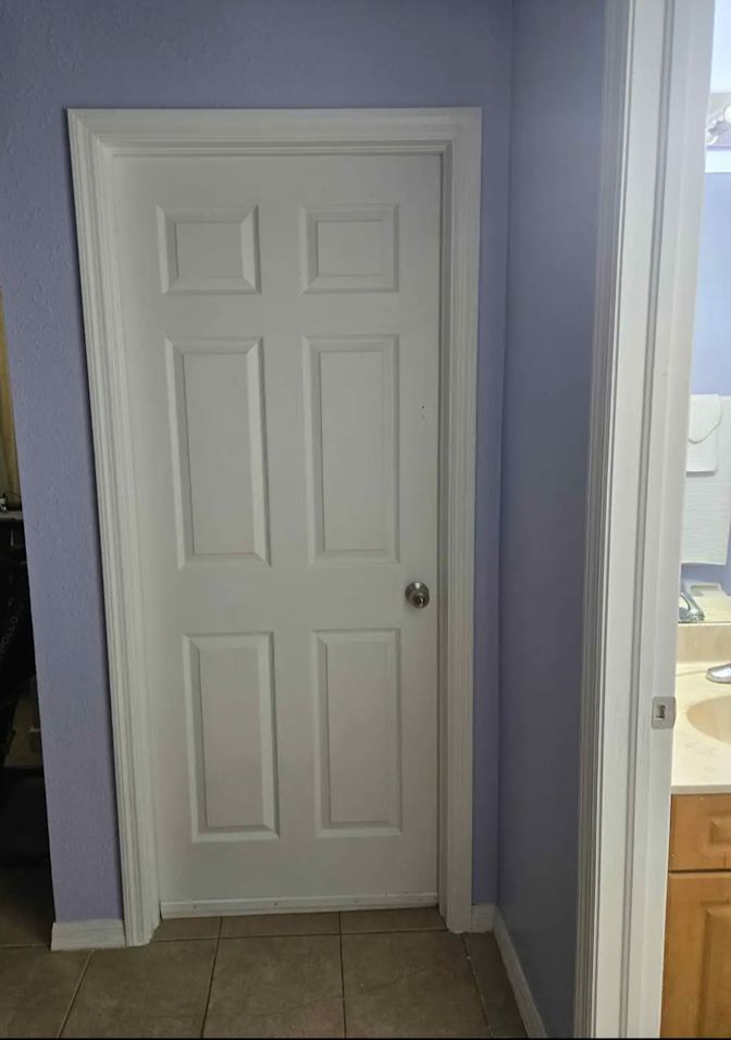 Craig's room