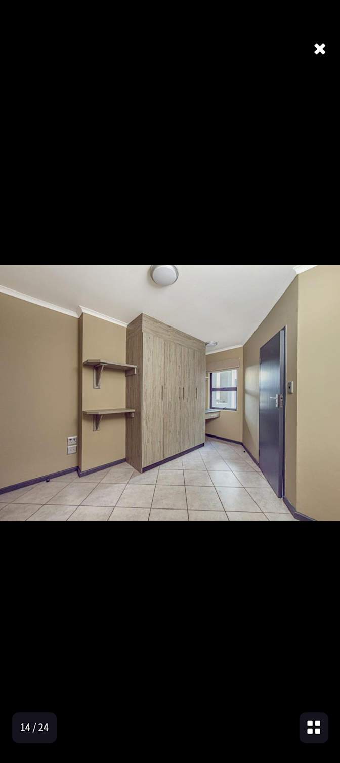 Kelly's room