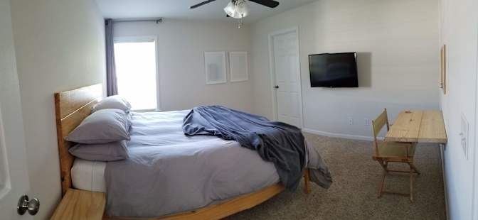 Carolina's room