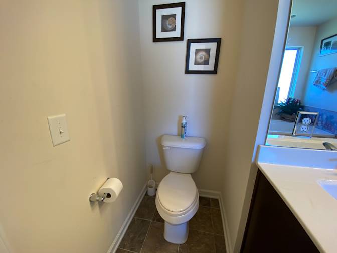 Alcove Rooms's room