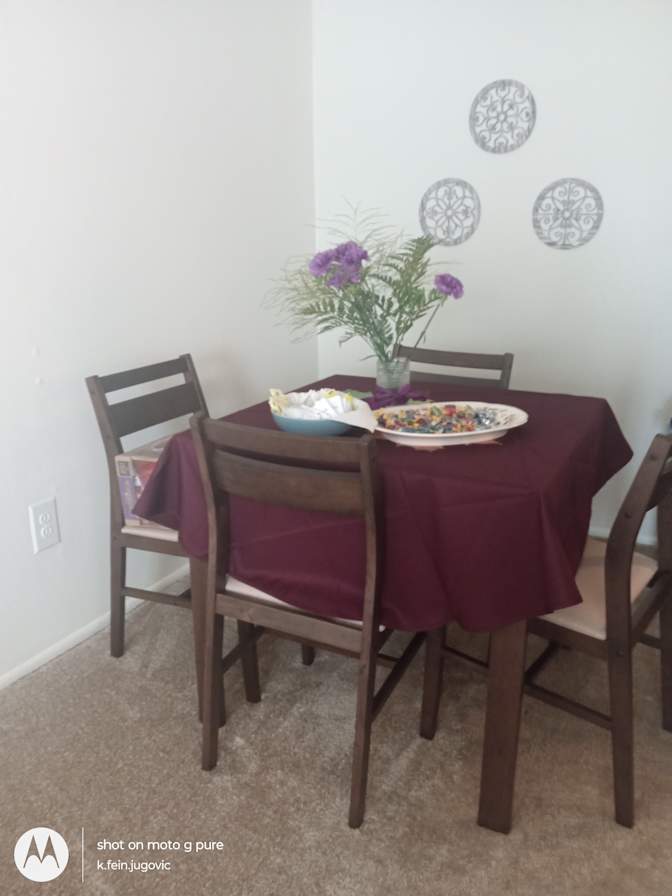 Karen E Jugovic's room