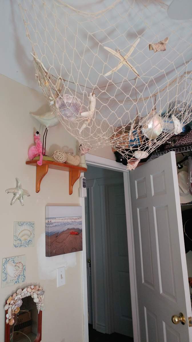 Sylvia OWNER living On Site acceptg ODSP ON Works Retirees Widow Widower Contractor Builder Mason's room