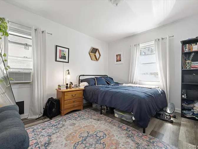 samantha's room