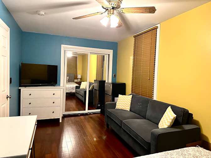 gliden's room