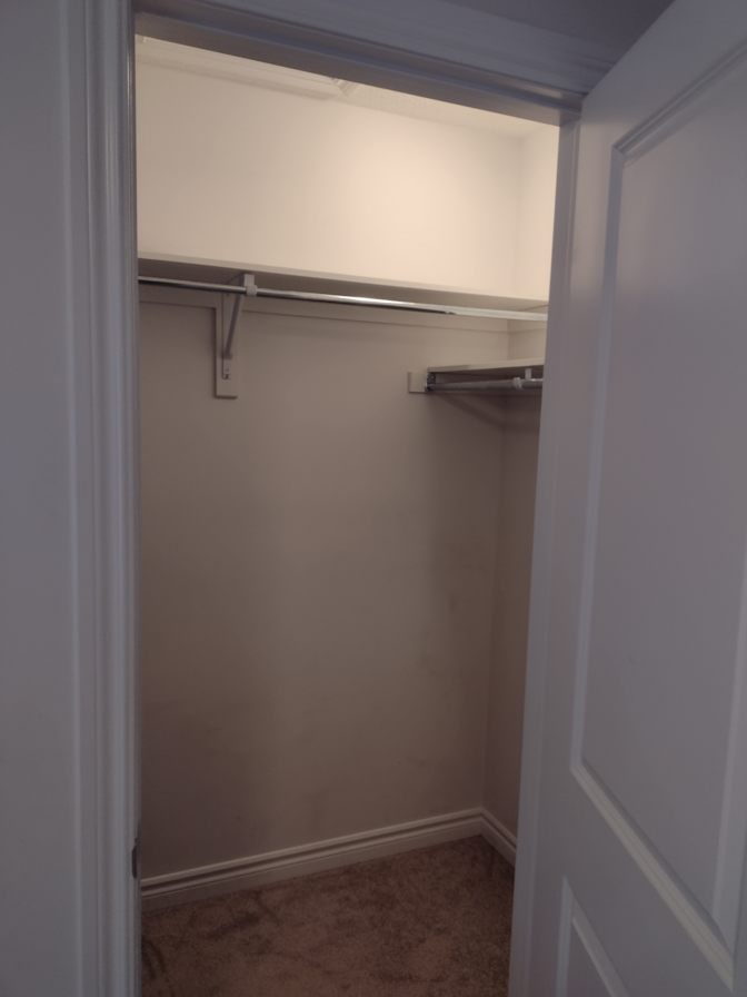 Cle's room