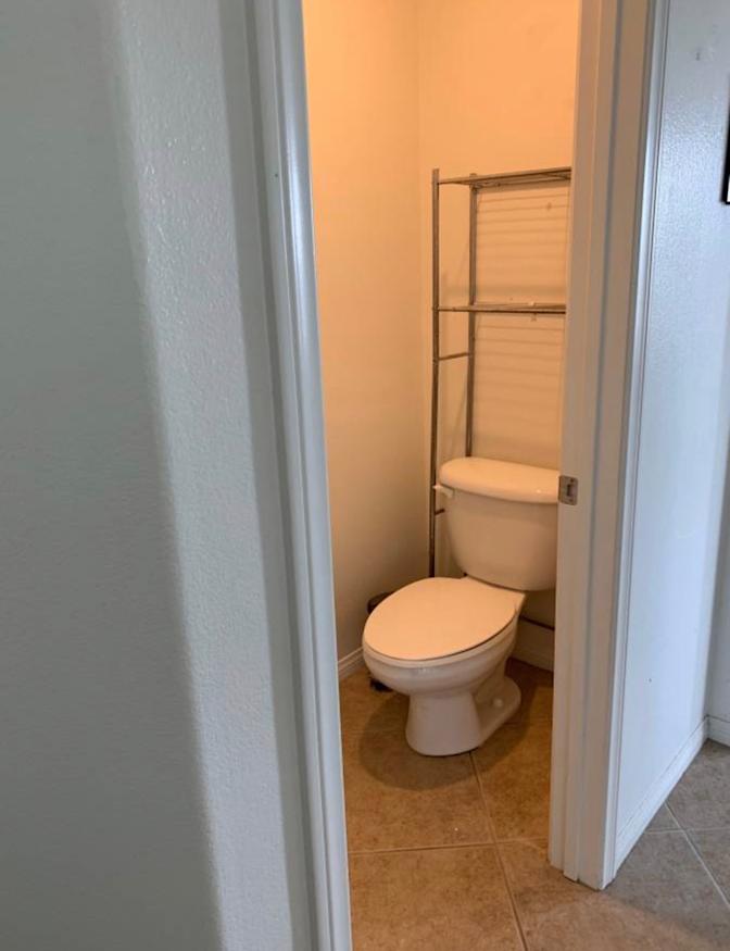 Room For Rent -Oxnard's room