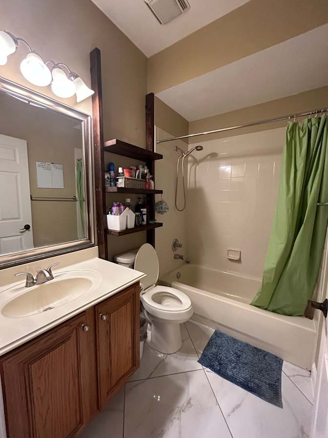 Annie's room
