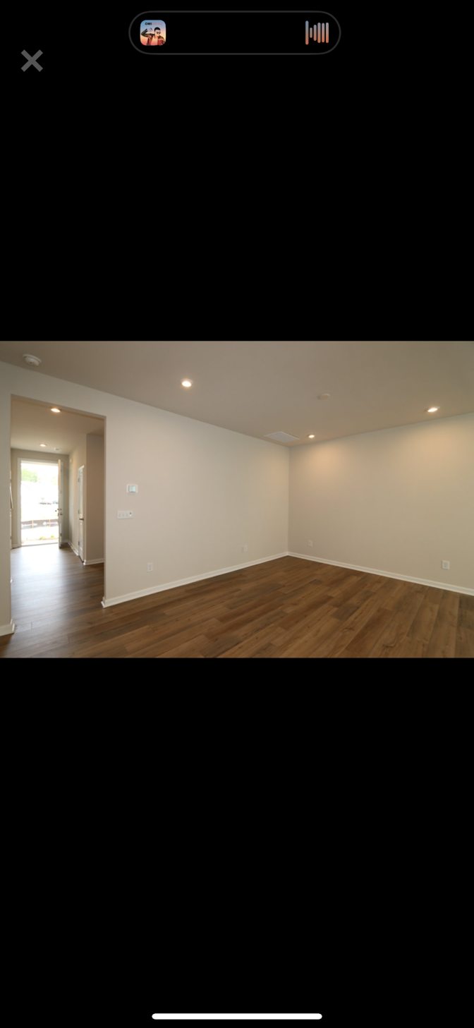 Alcove Rooms's room