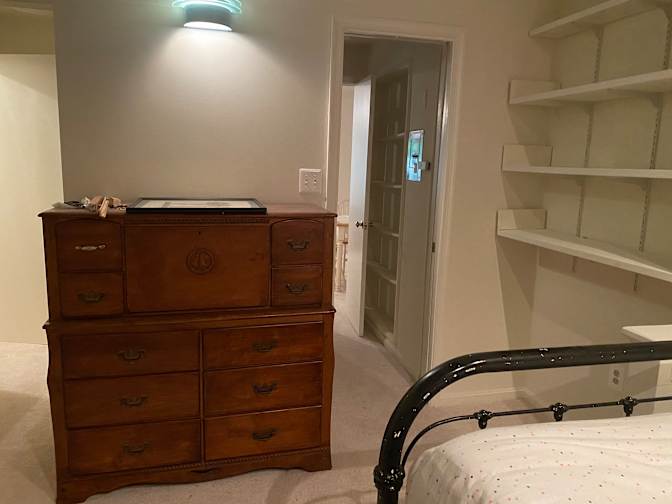 Laura Hope Shapiro's room
