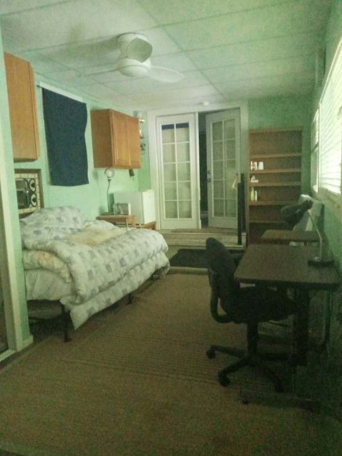 Jill A Henderson's room