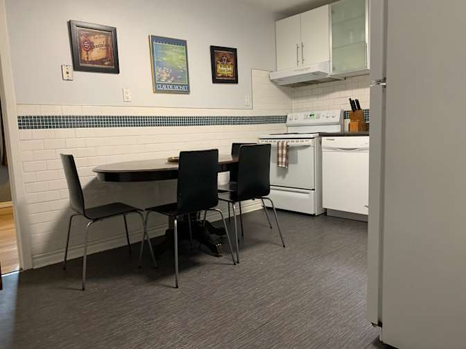 Nick Sarkovski's room